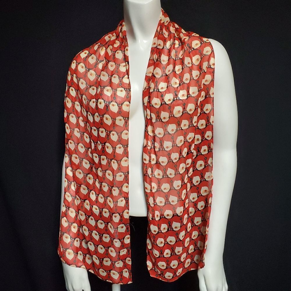 Red & Cream Santa Scarf - Picture 3 of 3